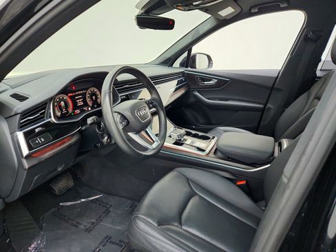 Used 2023 Audi Q7 3.0T Prestige w/ Prestige Package AWD/4WD image 16