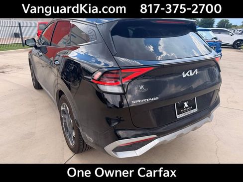 Certified 2023 Kia Sportage SX FWD image 2