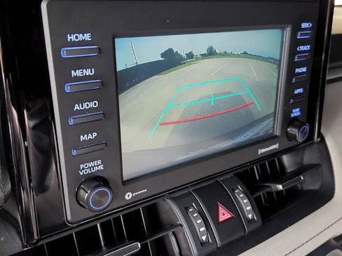 Used 2021 Toyota RAV4 XLE Premium FWD image 20