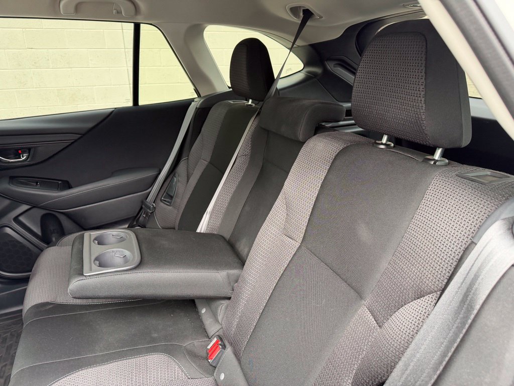 Used 2024 Subaru Outback Premium AWD/4WD image 23