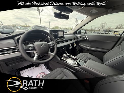 New 2026 Mitsubishi Outlander Trail Edition image 16