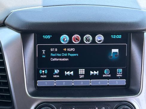 Used 2020 Chevrolet Suburban LT AWD/4WD image 19