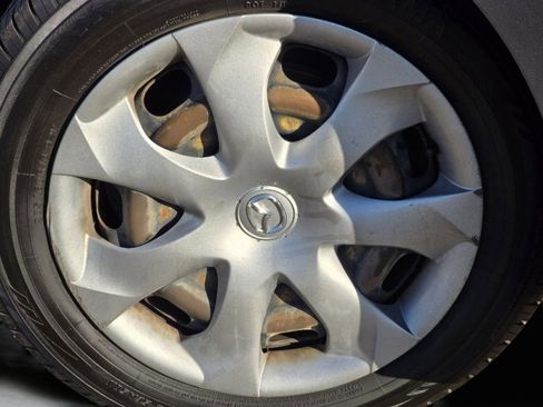 Used 2016 MAZDA MAZDA3 i Sport image 21