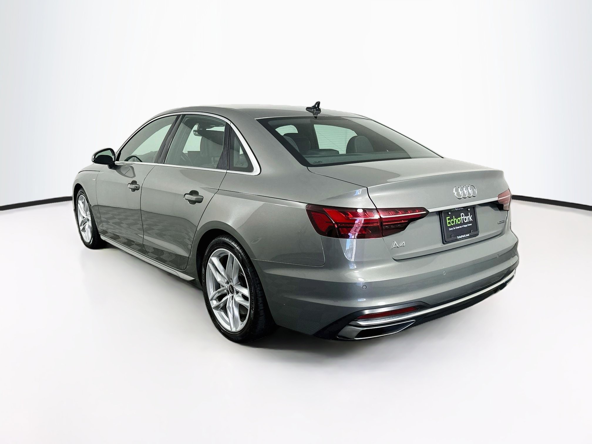 Used 2024 Audi A4 2.0T Premium Plus AWD/4WD image 5