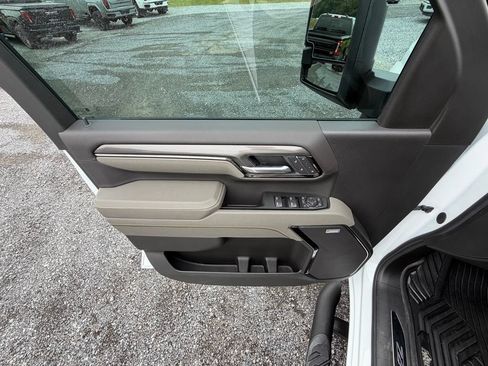 Used 2026 Chevrolet Silverado 2500 ZR2 w/ ZR2 Bison Edition AWD/4WD image 6