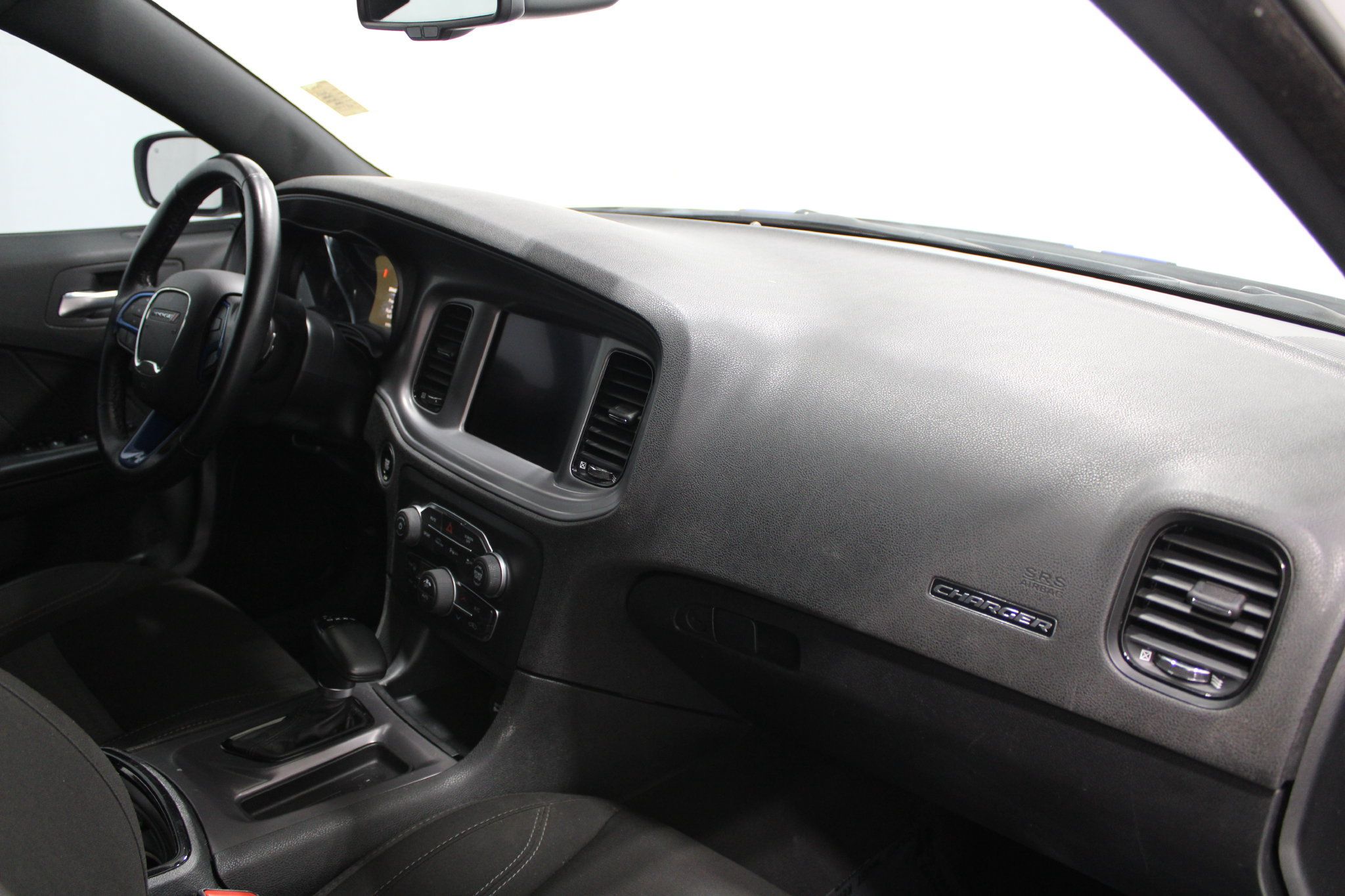 Used 2023 Dodge Charger SXT w/ Blacktop Package AWD/4WD image 24