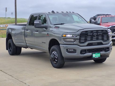 New 2026 RAM 3500 Lone Star AWD/4WD image 2