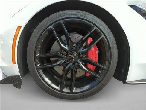 Used 2016 Chevrolet Corvette Stingray Coupe w/ 3LT Preferred Equipment Group image 13