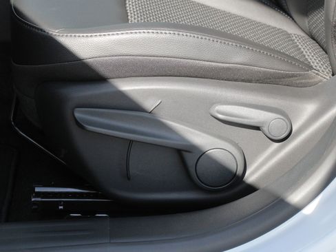 New 2026 Jeep Compass Latitude image 4