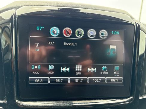 Used 2019 Chevrolet Traverse Premier w/ LPO, Floor Liner Package FWD image 22