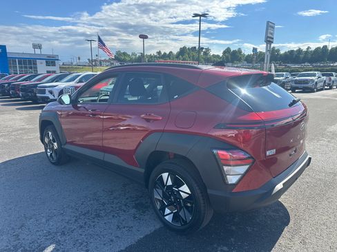 Used 2025 Hyundai Kona SEL AWD/4WD image 5