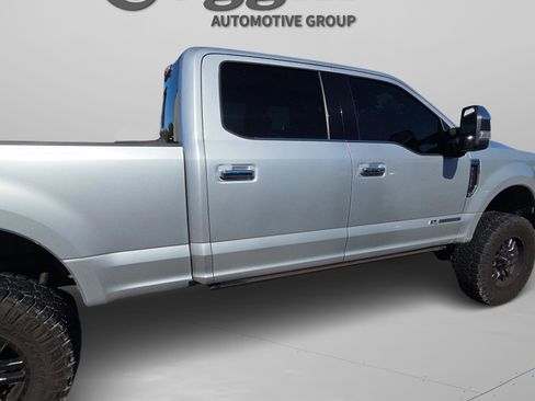 Used 2019 Ford F250 Platinum w/ Platinum Ultimate Package image 25