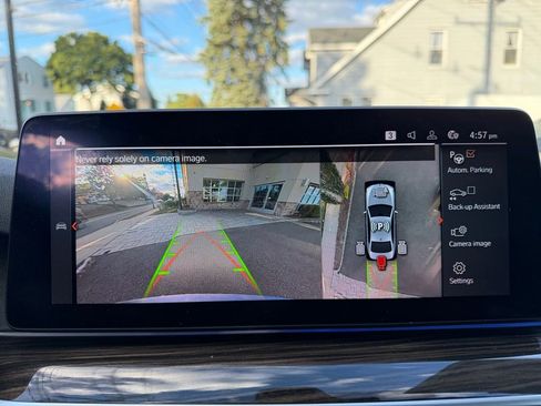 Used 2021 BMW 530i xDrive w/ Convenience Package image 22