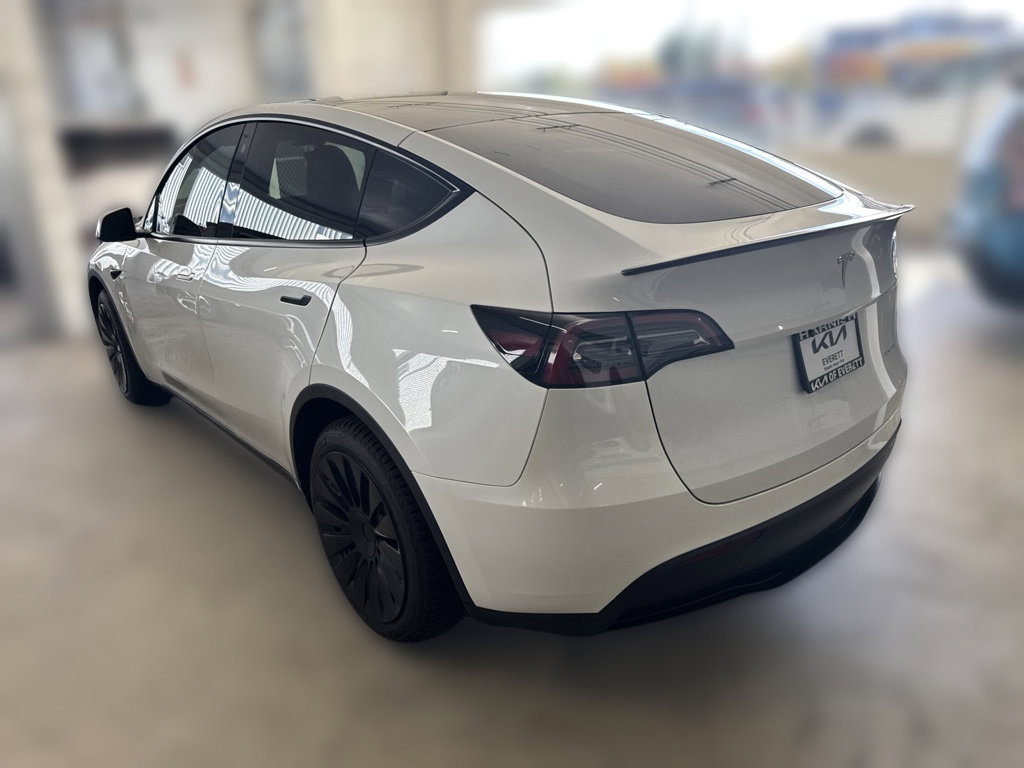 Used 2023 Tesla Model Y Long Range AWD/4WD image 6