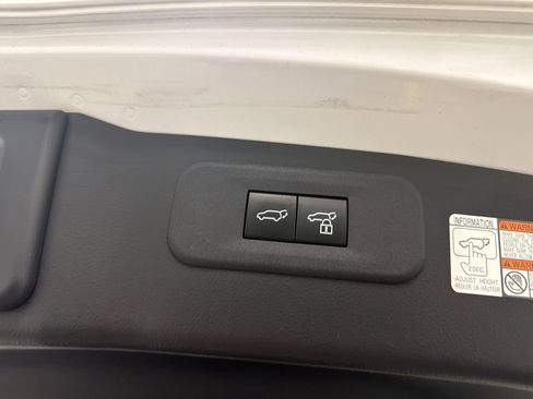 Used 2023 Lexus NX 250 FWD w/ Towing Package (2000 Lbs) image 20