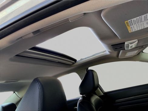 Used 2019 Nissan Altima 2.5 SR w/ SR Premium Package FWD image 26