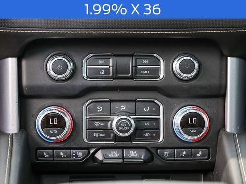 Used 2024 GMC Yukon SLT w/ SLT Luxury Package AWD/4WD image 13