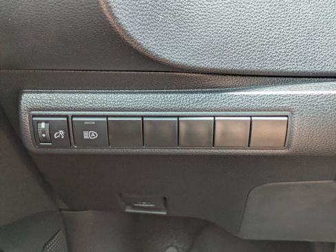Used 2023 Toyota Corolla LE FWD image 23