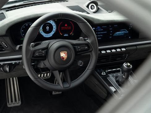 Certified 2026 Porsche 911 GT3 RWD image 20