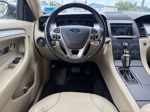 Used 2014 Ford Taurus SEL w/ Equipment Group 201A AWD/4WD image 18