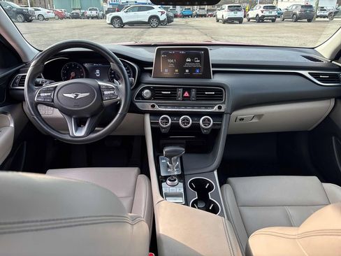 Used 2019 Genesis G70 2.0T Advanced image 21