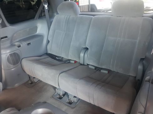 Used 2003 Toyota Sienna LE image 16