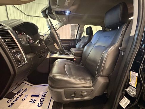 Used 2014 RAM 2500 Laramie w/ Protection Group image 17