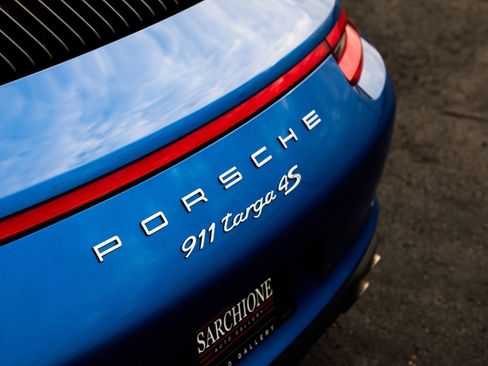 Used 2017 Porsche 911 Targa 4S image 14