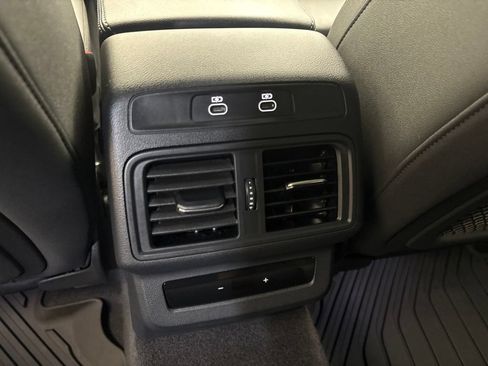 Used 2025 Audi Q5 Premium Plus AWD/4WD image 31
