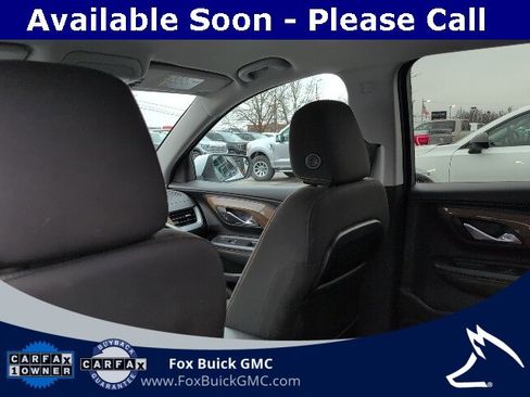 Used 2019 GMC Terrain SLE w/ Driver Convenience Package image 8