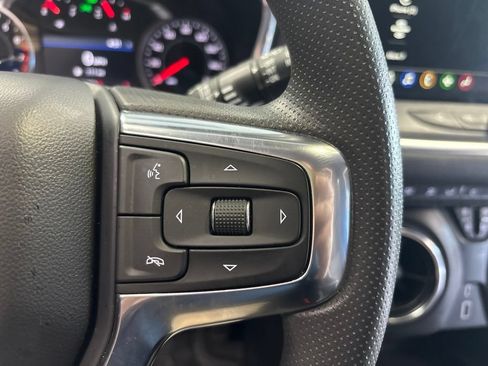 Used 2024 Chevrolet Blazer LT w/ Convenience Package FWD image 19