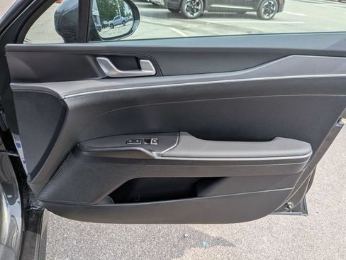 New 2026 Kia K5 LXS FWD image 25