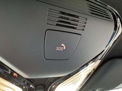 Used 2022 BMW M4 Coupe RWD image 30