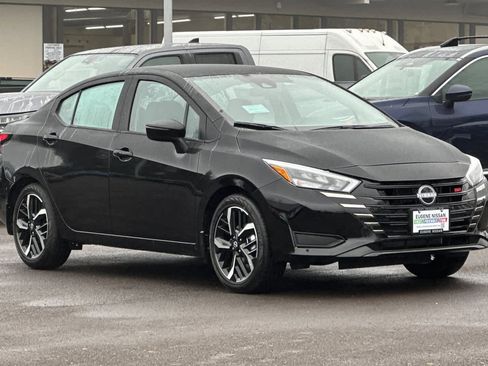 New 2025 Nissan Versa SR image 9