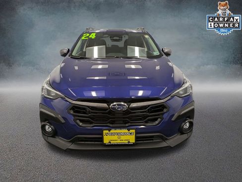 Used 2024 Subaru Crosstrek 2.5i Limited AWD/4WD image 2