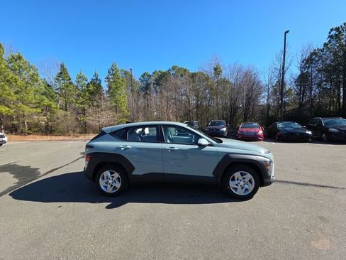 New 2026 Hyundai Kona SE image 12