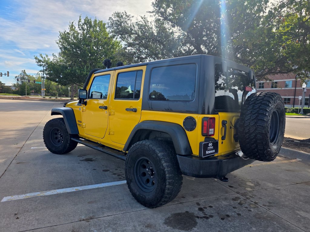 Used 2015 Jeep Wrangler Unlimited Sport w/ Quick Order Package 24S AWD/4WD image 14