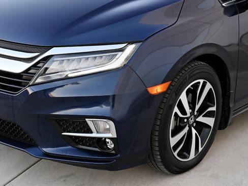 Used 2018 Honda Odyssey Elite image 36