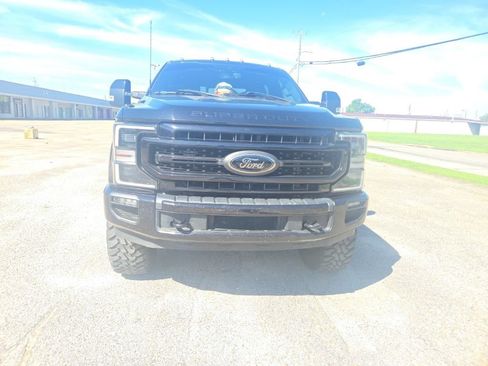 Used 2022 Ford F250 Lariat w/ Black Appearance Package AWD/4WD image 2