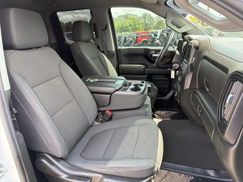 Used 2021 Chevrolet Silverado 1500 Custom RWD image 26