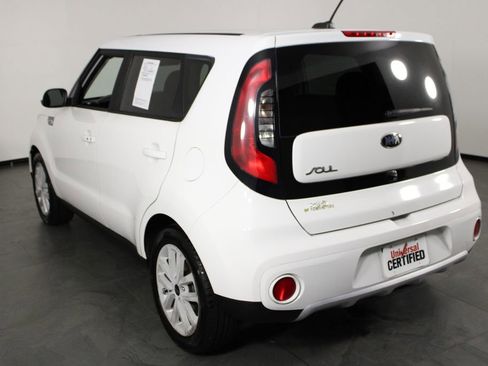 Used 2017 Kia Soul + w/ Audio Package image 3