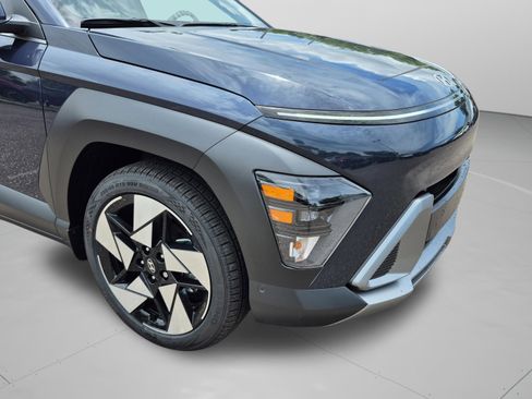 New 2026 Hyundai Kona Limited FWD image 36