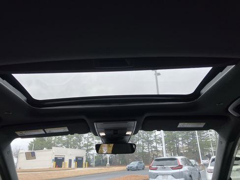 Used 2024 Honda CR-V Sport Touring image 32