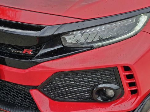 Certified 2017 Honda Civic Type R image 7