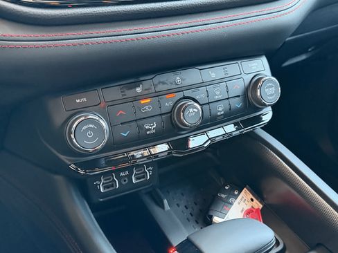 New 2026 Dodge Durango GT w/ Blacktop Package AWD/4WD image 22