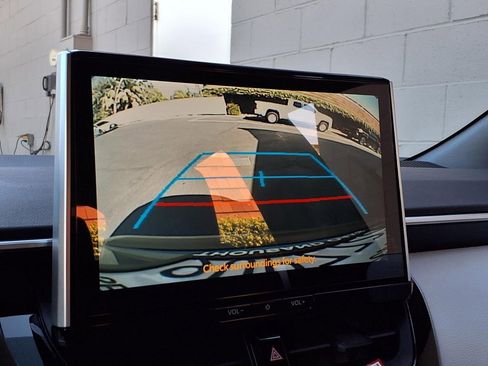 Certified 2025 Toyota Corolla SE w/ SE Premium Package image 9