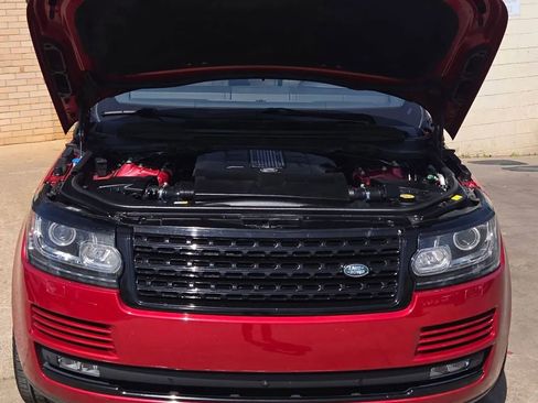 Used 2016 Land Rover Range Rover HSE image 7