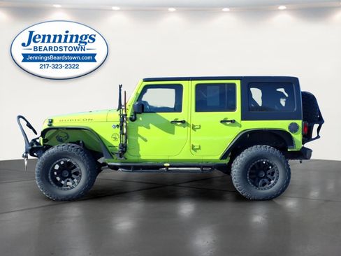 Used 2016 Jeep Wrangler Unlimited Rubicon w/ Connectivity Group image 2