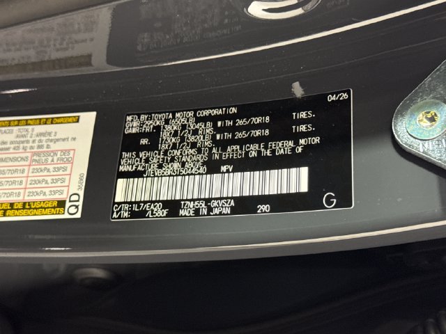 Certified 2026 Toyota 4Runner TRD Off-Road Premium AWD/4WD image 30