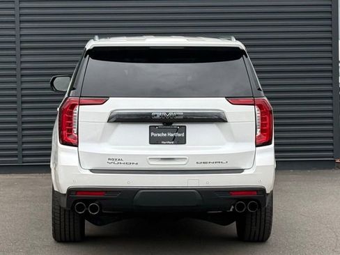 Used 2024 GMC Yukon XL Denali Ultimate AWD/4WD image 6